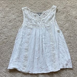Super Cute Acemi Tank Top with Lace Detailing